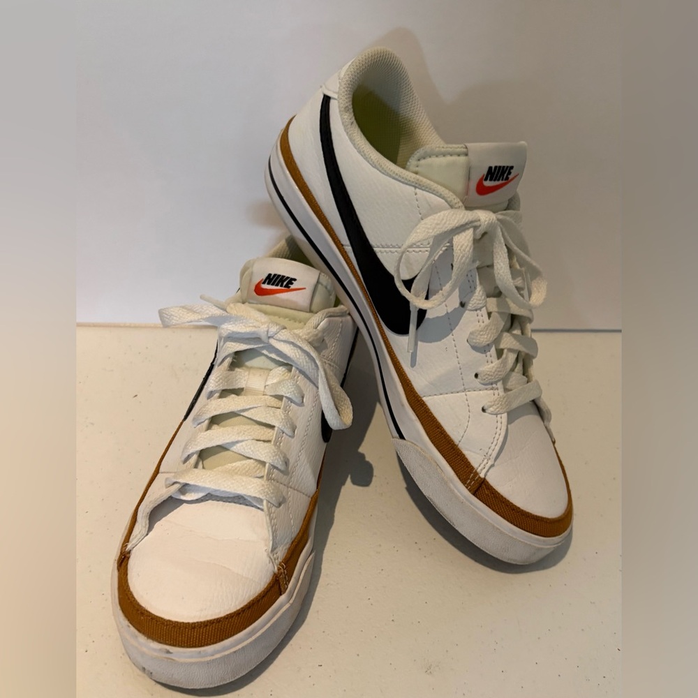 Nike White and Brown Court Legacy women’s sneakers size 9